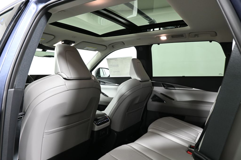 Thumbnail: 2026 INFINITI QX60 - 27