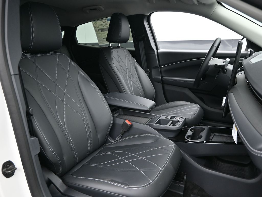 2025 Ford Mustang Mach-E Select