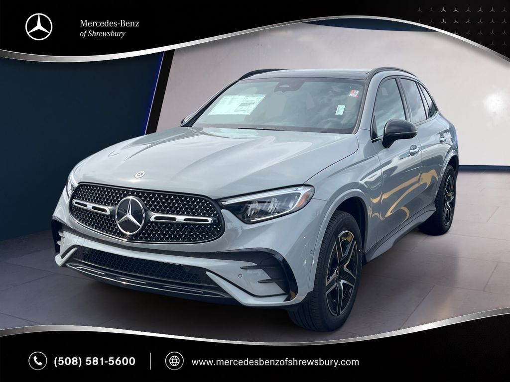 Gray (MANUFAKTUR Alpine Grey) 2026 Mercedes-Benz GLC SUV / Crossover All-Wheel Drive 9-Speed Automatic