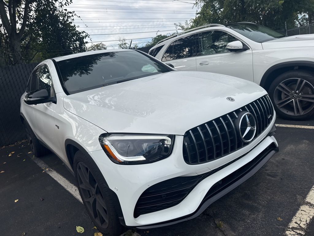 Thumbnail: 2022 Mercedes-Benz GLC - 2