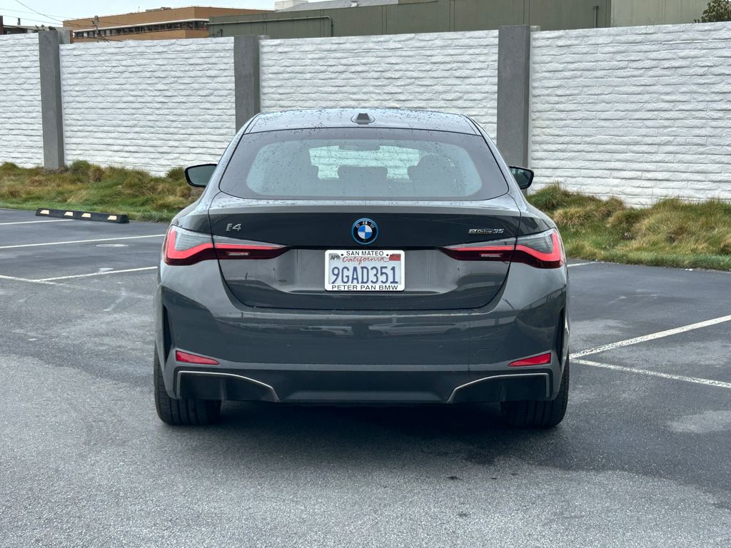Thumbnail: 2023 BMW i4 - 4