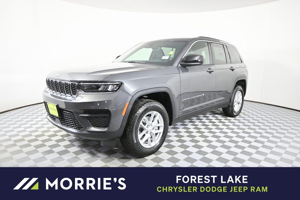 2026 Jeep Grand Cherokee Laredo