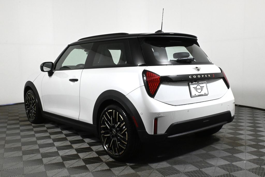 2025 MINI Cooper S 5