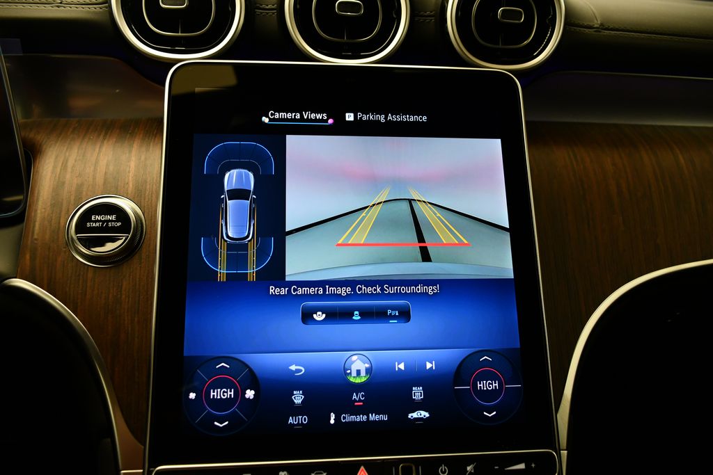 2025 Mercedes-Benz GLC 350 26