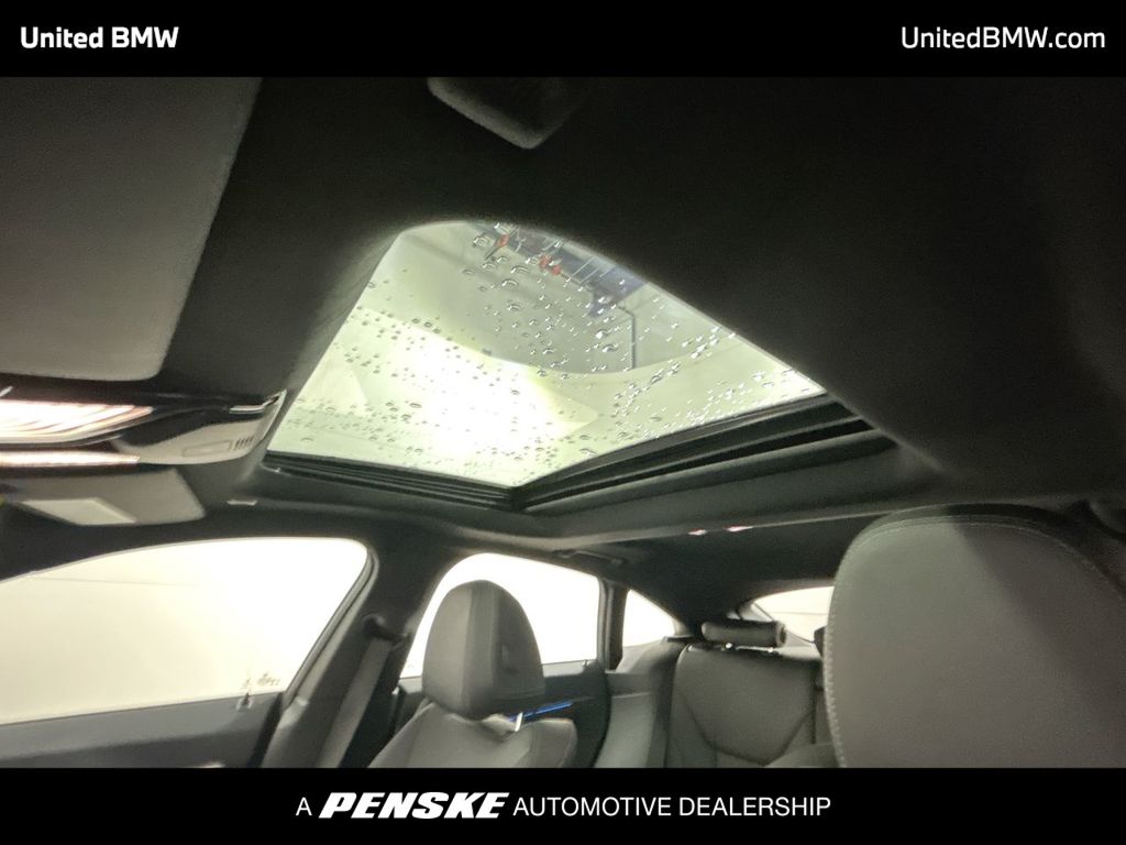 Thumbnail: 2023 BMW i4 - 20