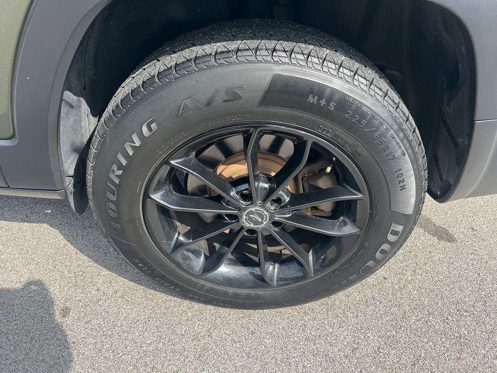 Used 2020 Jeep Cherokee SUV