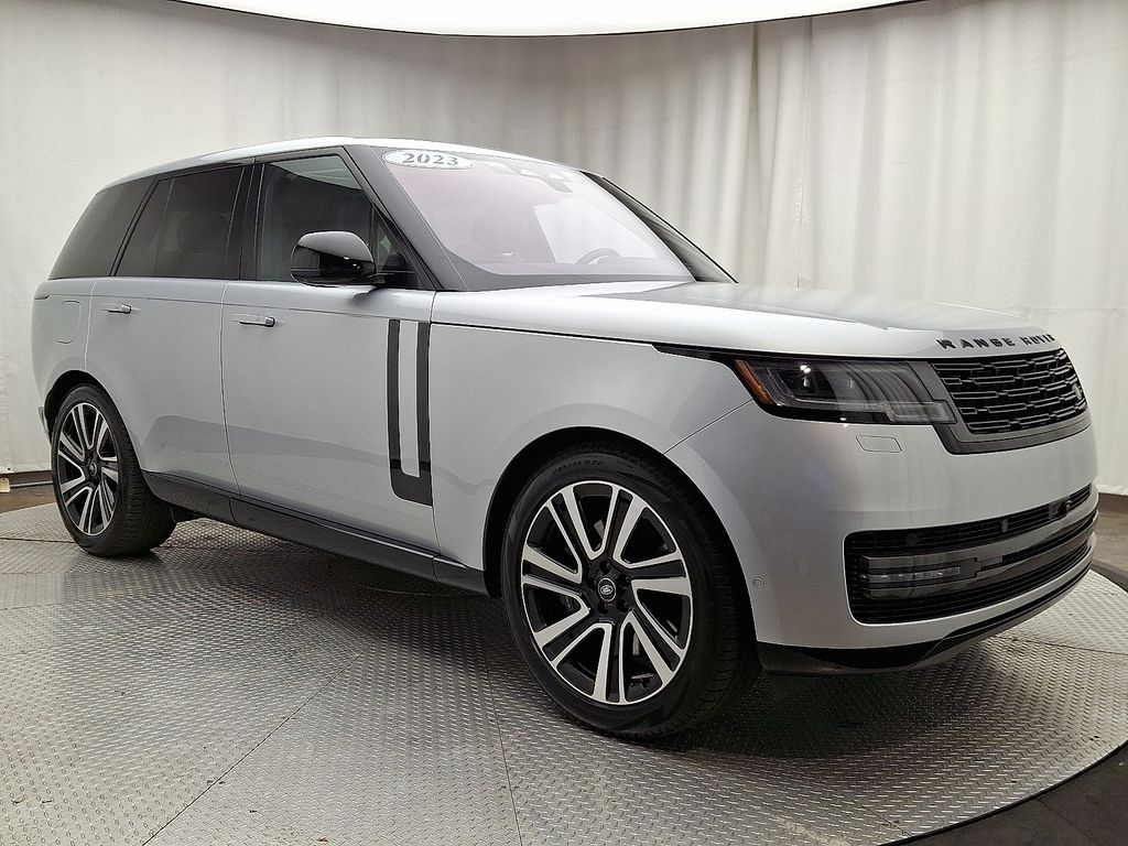 Thumbnail: 2023 Land Rover Range Rover - 3