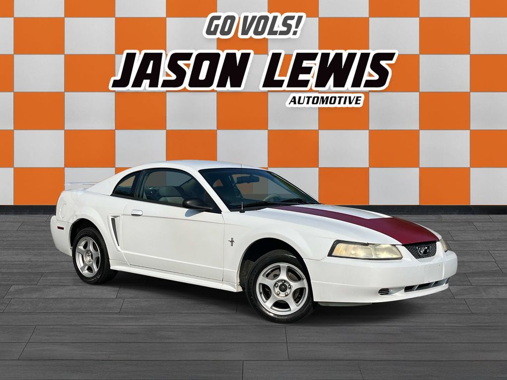 2003 Ford Mustang Coupe