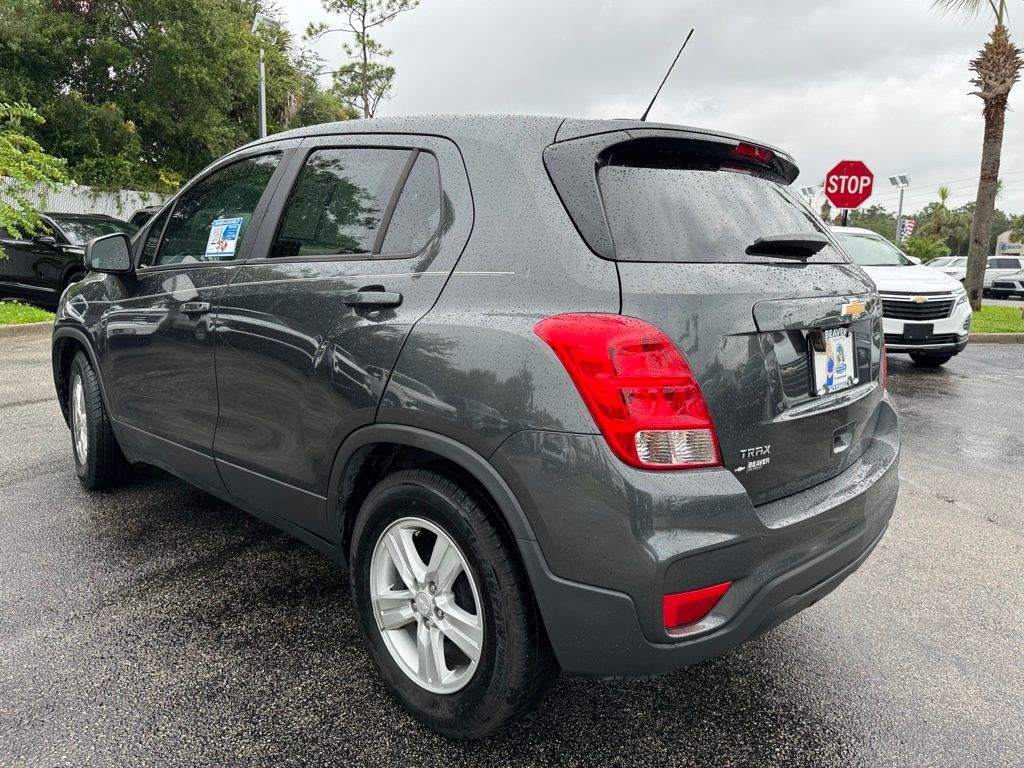 2020 Chevrolet Trax LS 6