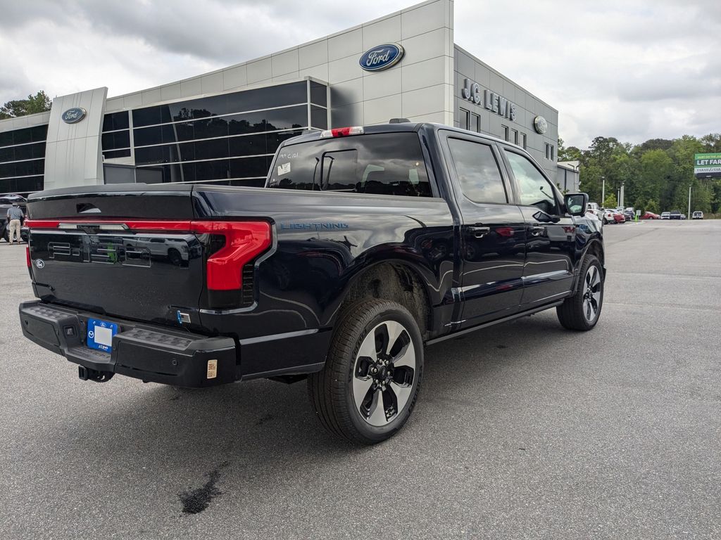 2025 Ford F-150 Lightning Platinum
