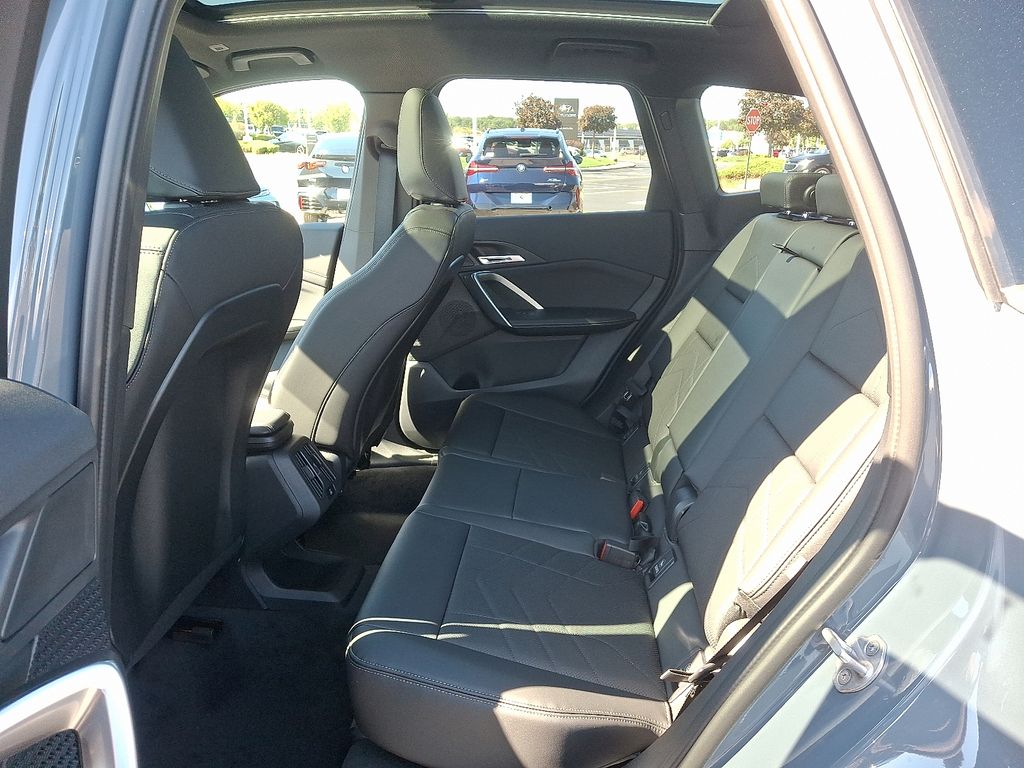 Thumbnail: 2026 BMW X1 - 5