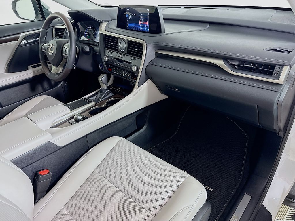 Thumbnail: 2020 Lexus RX - 29
