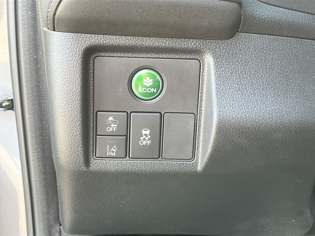 Used 2022 Gray Honda EX image 10
