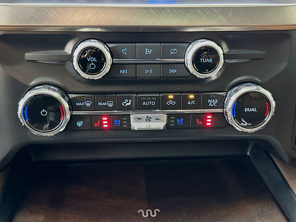 2024 Ford F-350 King Ranch 21