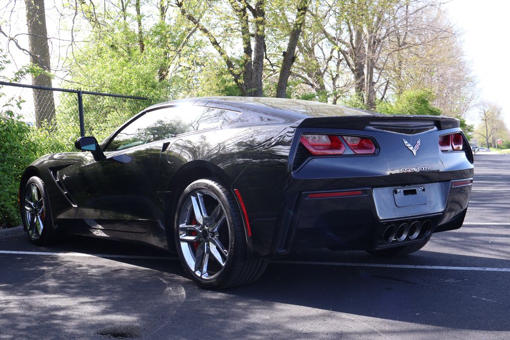 2015 Chevrolet Corvette Stingray 11