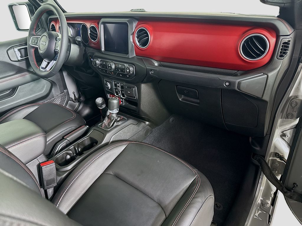 Thumbnail: 2023 Jeep Gladiator - 18