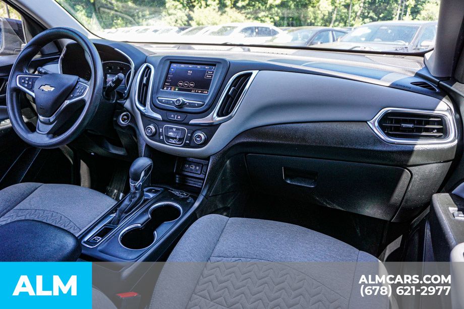 Used 2022 Gray Chevrolet LT image 24