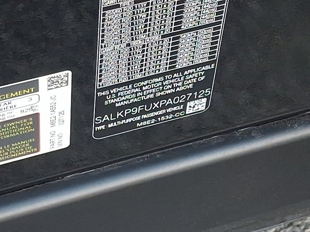 Thumbnail: 2023 Land Rover Range Rover - 25