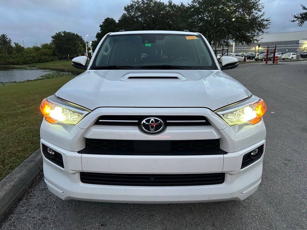 Thumbnail: 2022 Toyota 4Runner - 8