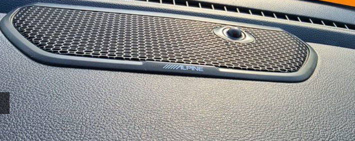 Used 2022 Blue Ram Laramie image 8