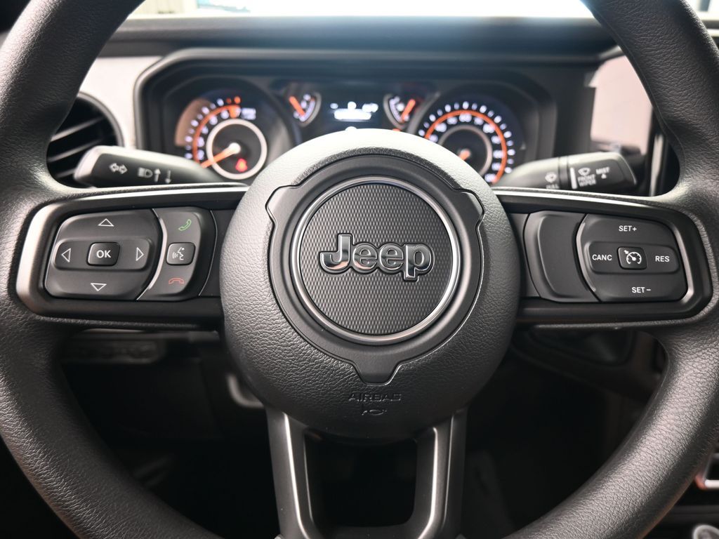 New 2026 Granite Crystal Metallic Clearcoat Jeep Sport image 23