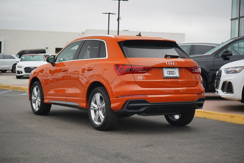 2024 Audi Q3  3