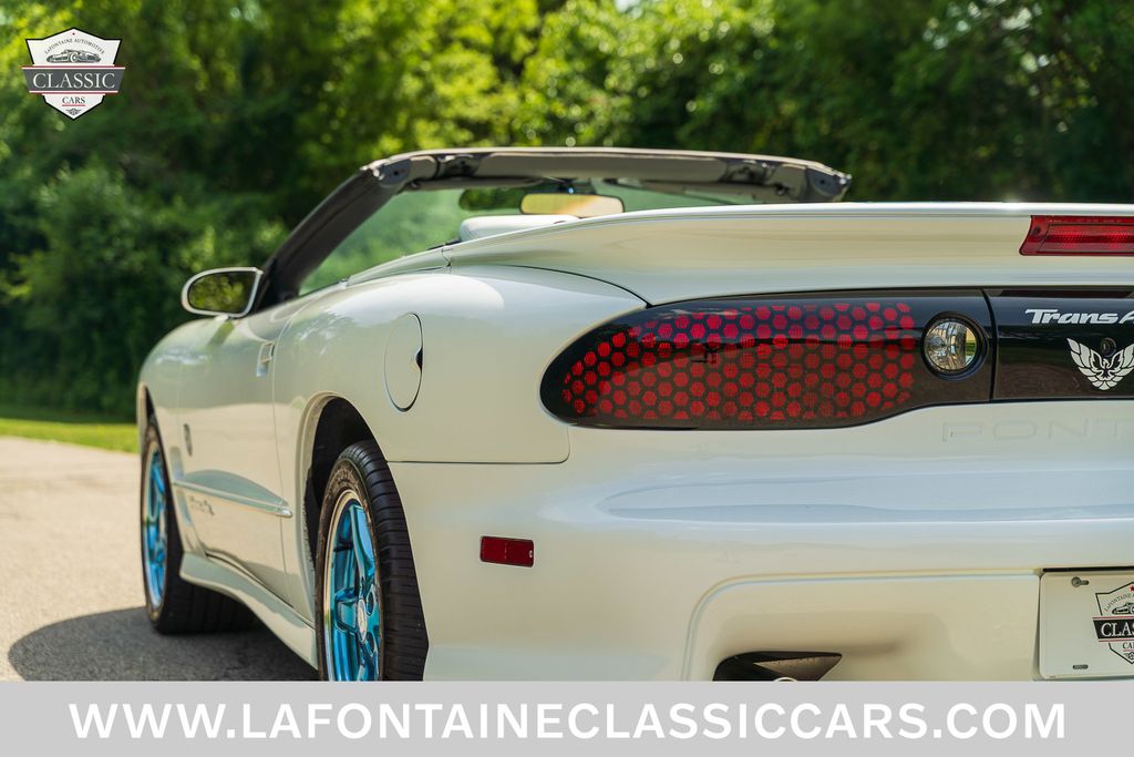 1999 Pontiac Firebird 38