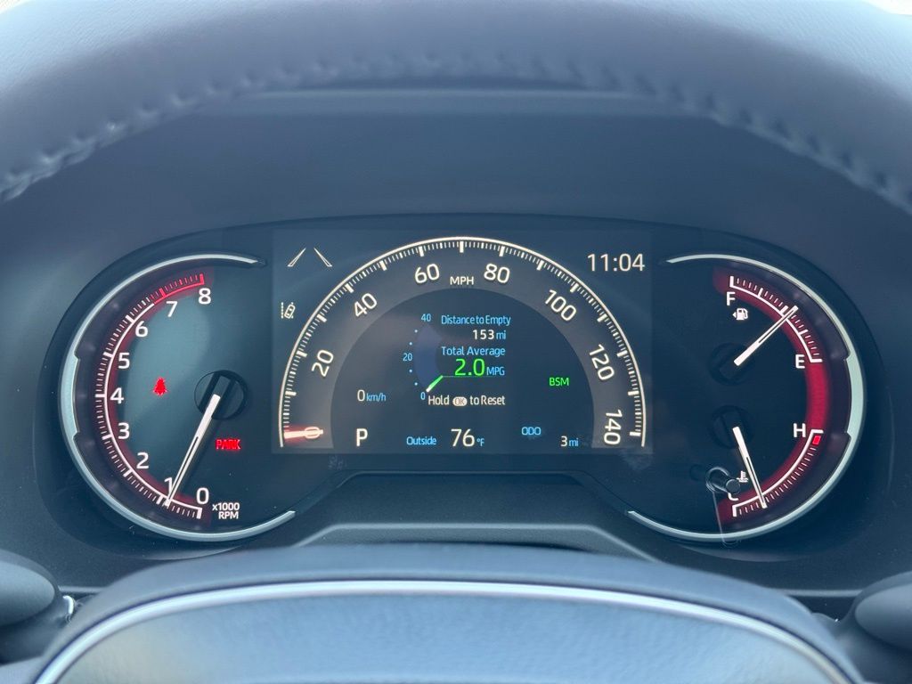 2025 Toyota RAV4 XLE photo 23