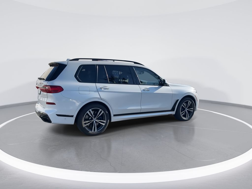 Thumbnail: 2022 BMW X7 - 8