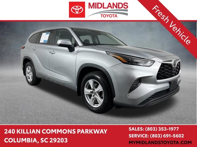 Celestial Silver Metallic 2023 Toyota Highlander L FWD SUV / Crossover Front-Wheel Drive 8-Speed Automatic
