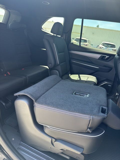 Used 2025 Buick Enclave SUV