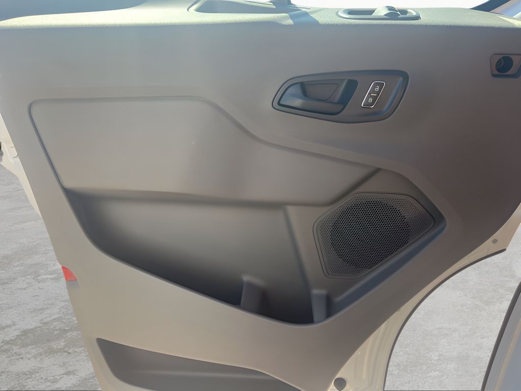 2025 Ford Transit-250