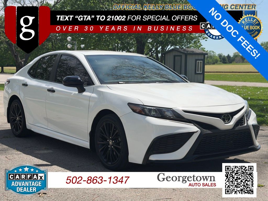 2021 Toyota Camry SE Nightshade