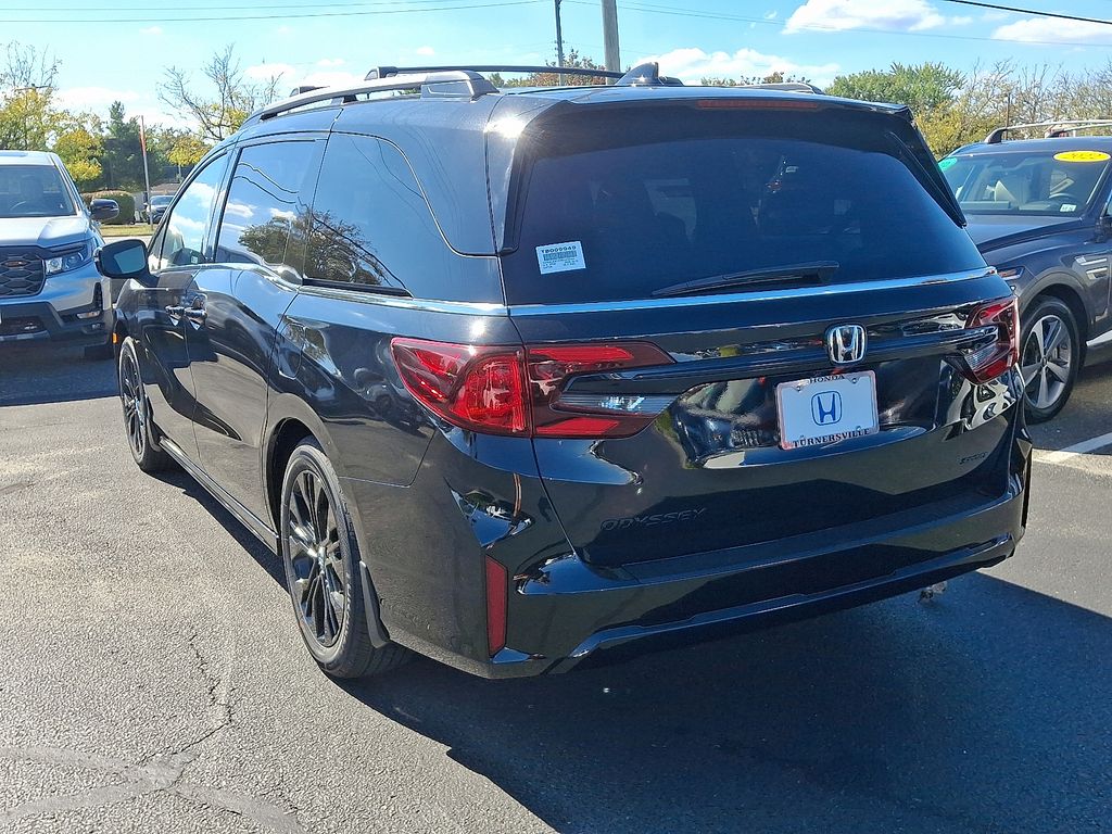 Thumbnail: 2026 Honda Odyssey - 3