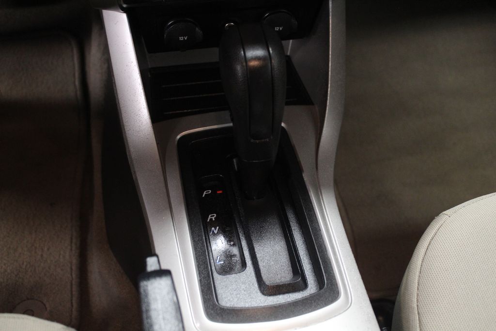 Thumbnail: 2010 Ford Focus - 13