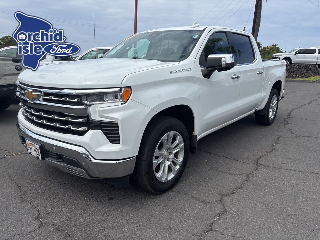 Summit White 2023 Chevrolet Silverado 1500 Pickup Truck Four-Wheel Drive Automatic