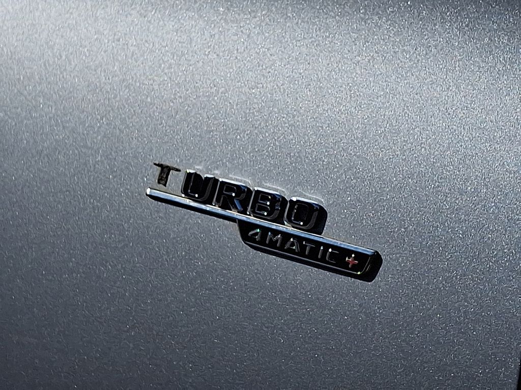 Thumbnail: 2021 Mercedes-Benz E-Class - 31