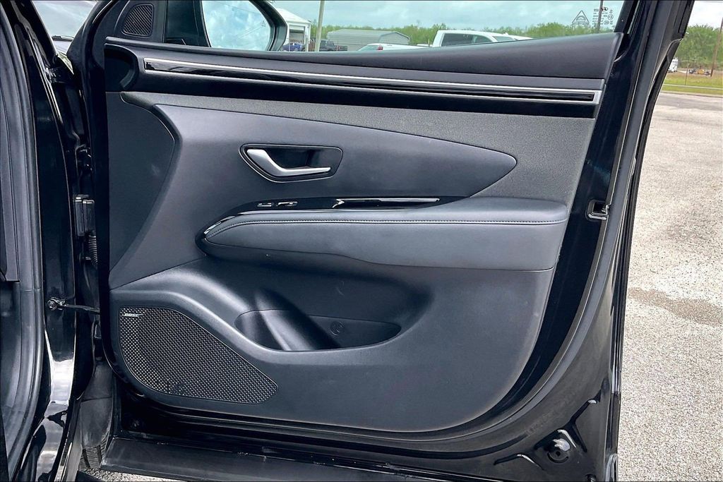 Used 2023 Hyundai Santa Cruz Limited 4D Crew Cab