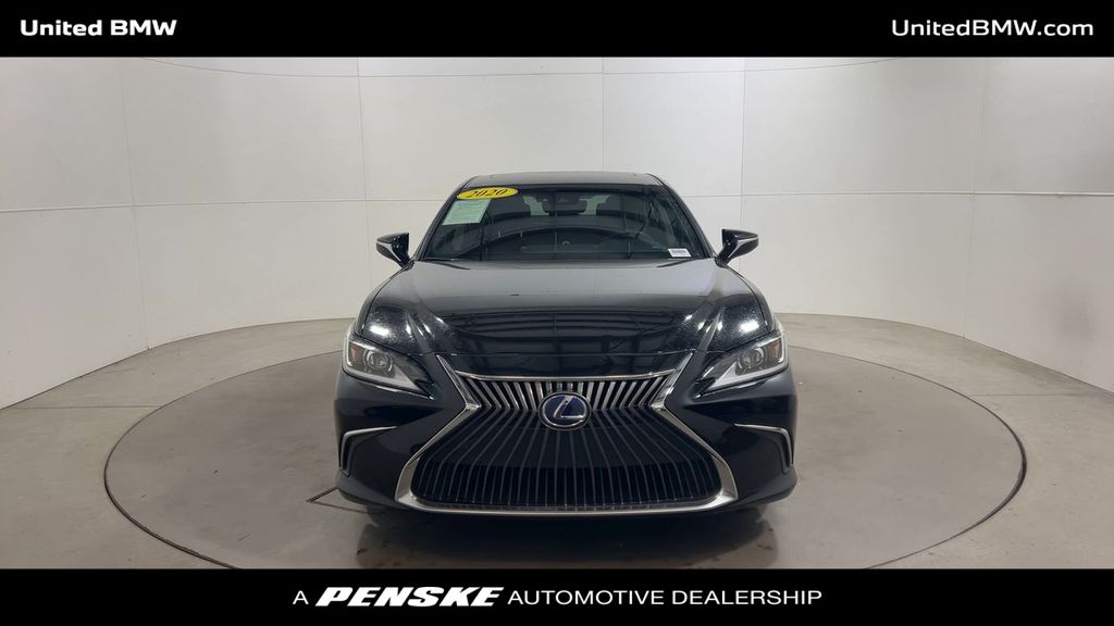 2020 Lexus ES Hybrid 300h 3