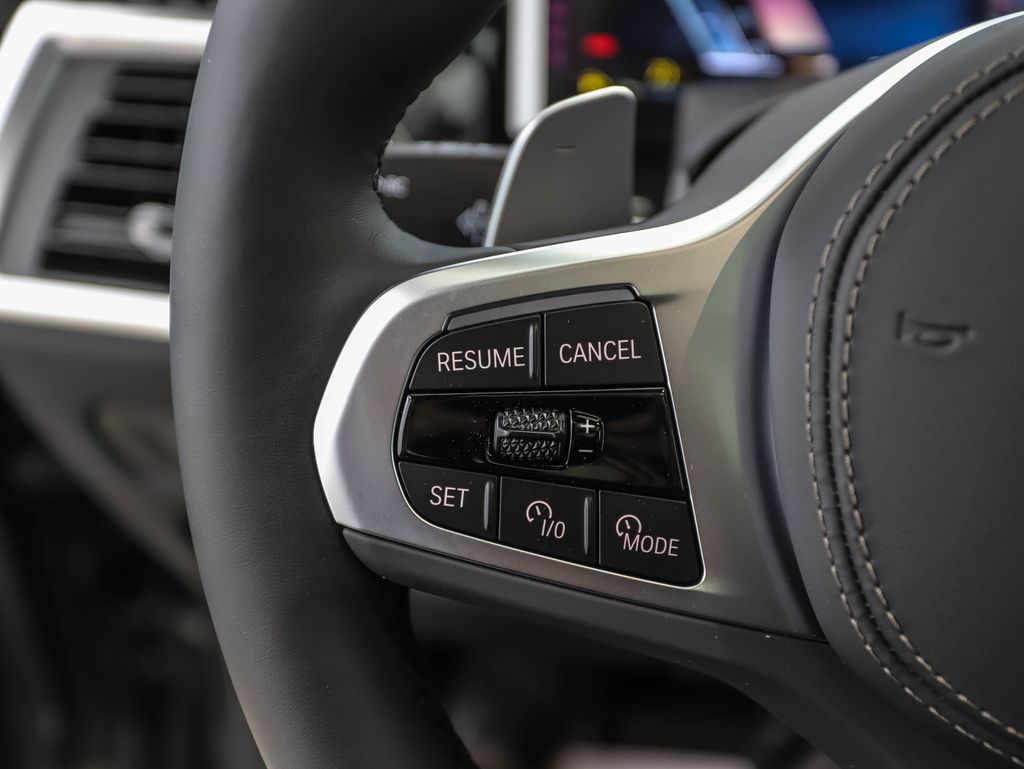 Thumbnail: 2026 BMW X5 - 12