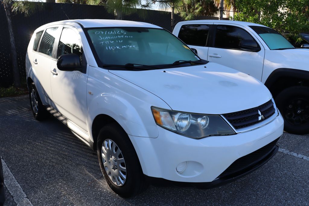 Thumbnail: 2009 Mitsubishi Outlander - 6