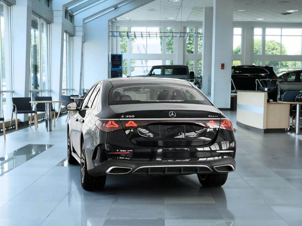 Thumbnail: 2026 Mercedes-Benz E-Class - 25