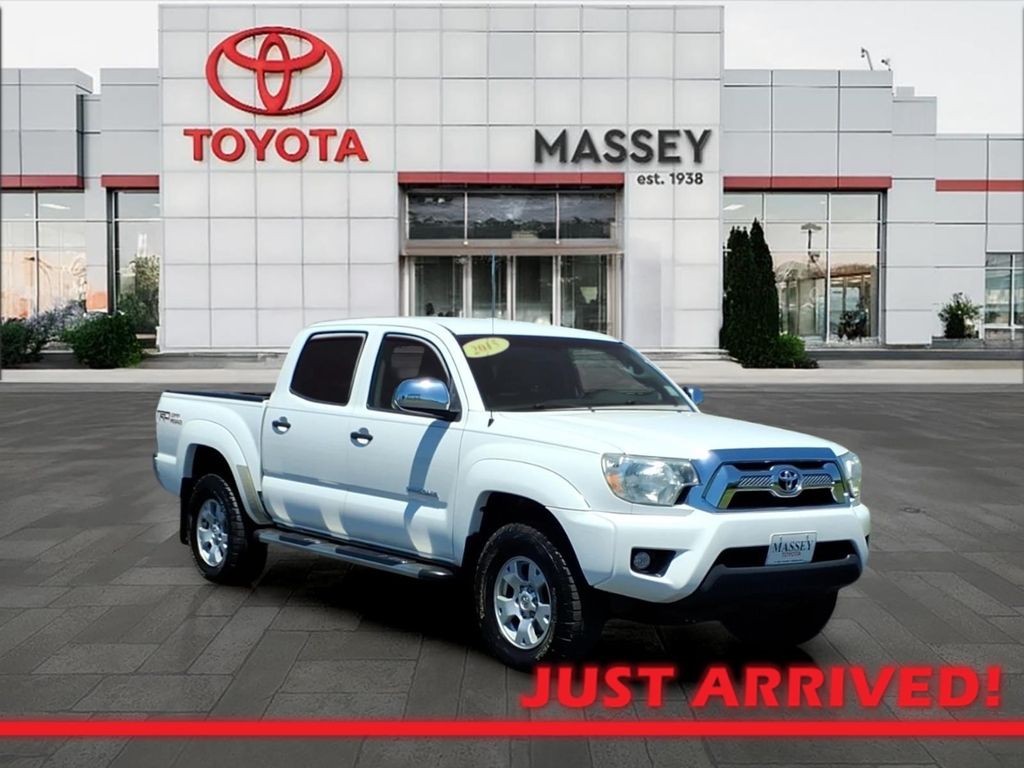 Super White 2015 Toyota Tacoma Double Cab V6 PreRunner Pickup Truck 4X2 5-Speed Automatic