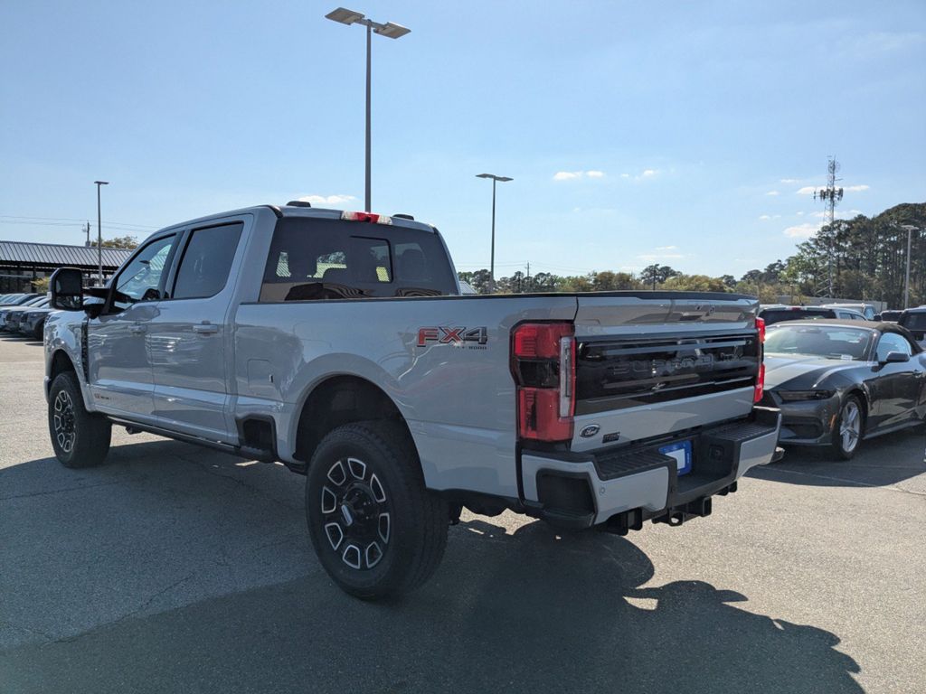 2026 Ford F-350 Super Duty Platinum