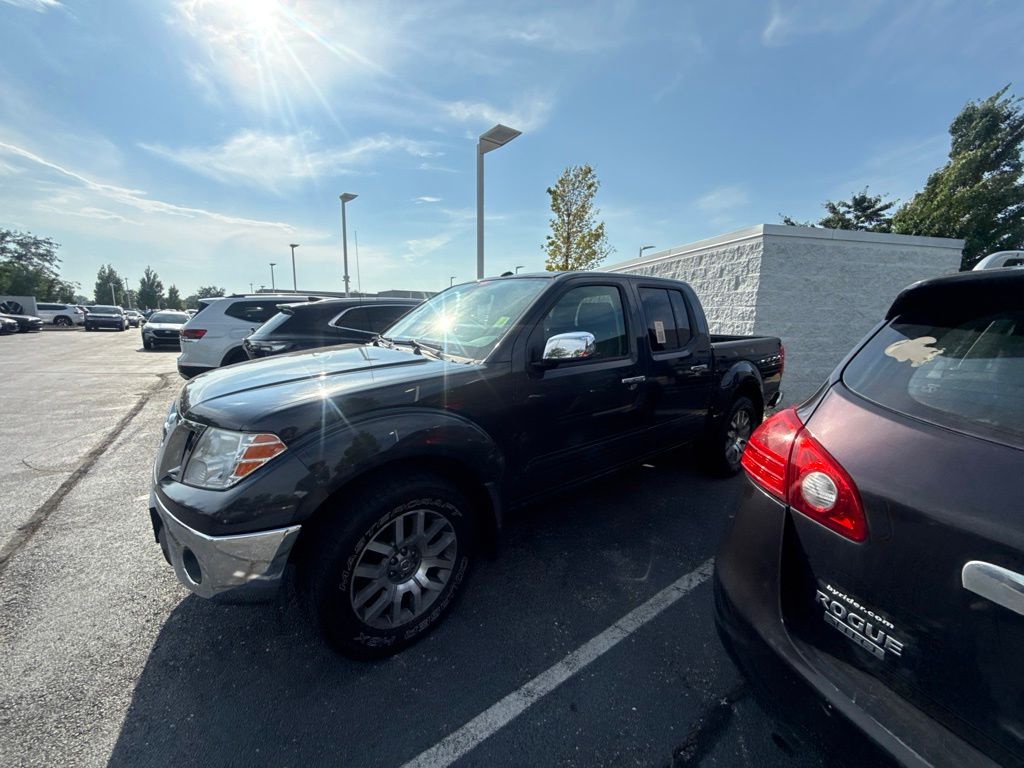 Night Armor 2013 Nissan Frontier Pickup Truck Four-Wheel Drive 5-Speed Automatic Overdrive