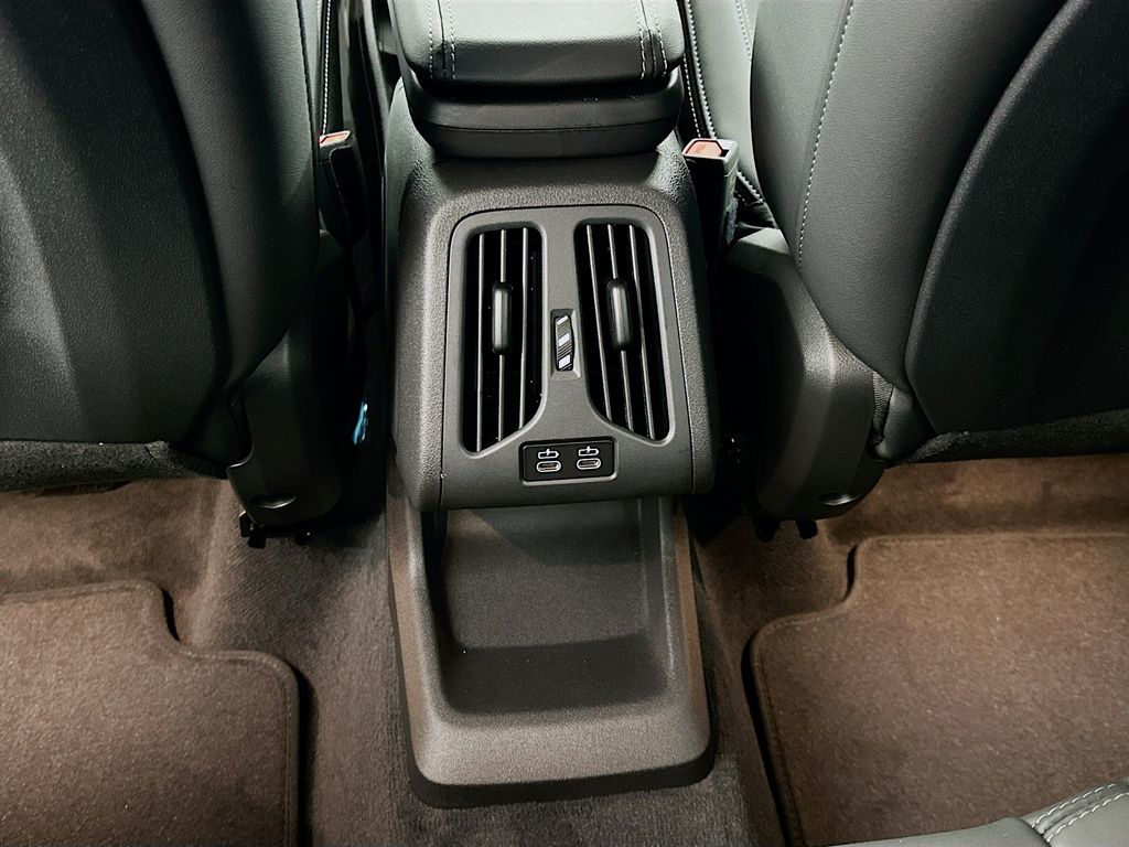 Thumbnail: 2026 BMW X1 - 18