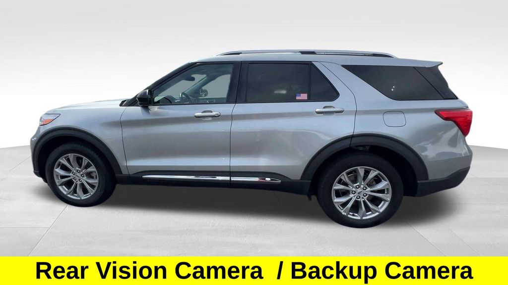 2023 Ford Explorer Limited photo