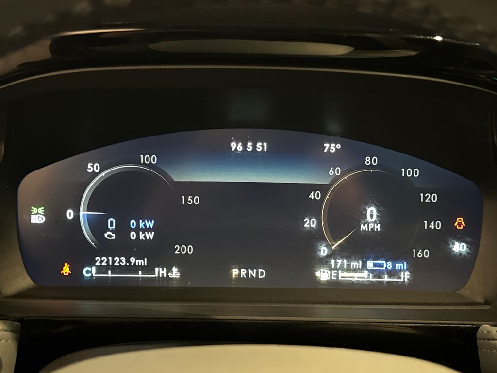 Used 2022 Black Lincoln Grand Touring image 22