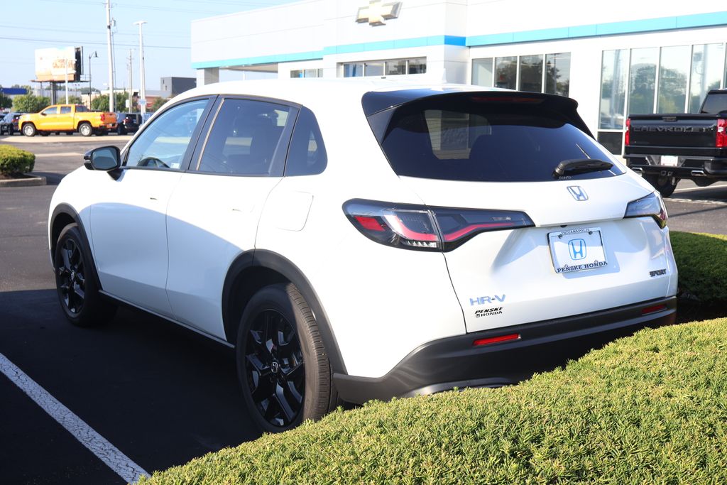 Thumbnail: 2023 Honda HR-V - 11