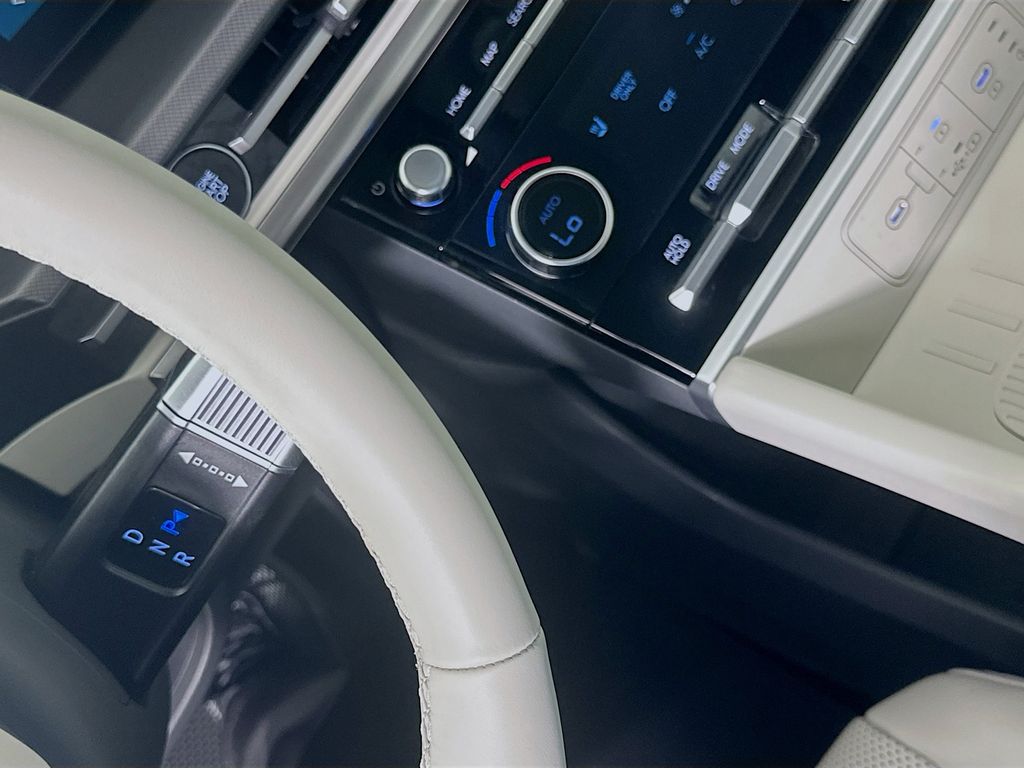 Thumbnail: 2026 Hyundai Santa Fe - 16